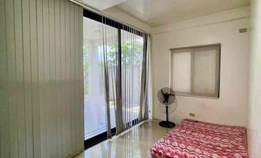 FOR SALE MODERN ELEGANT RETIREMENT HOME WITH SPACEOUS BACKYARD NEAR THE VALLEYS AND WITH ACCESS TO NEW CLARK CITY