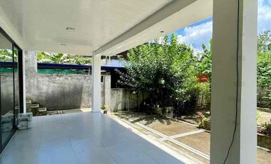 FOR SALE MODERN ELEGANT RETIREMENT HOME WITH SPACEOUS BACKYARD NEAR THE VALLEYS AND WITH ACCESS TO NEW CLARK CITY