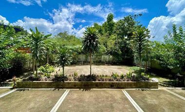 FOR SALE MODERN ELEGANT RETIREMENT HOME WITH SPACEOUS BACKYARD NEAR THE VALLEYS AND WITH ACCESS TO NEW CLARK CITY