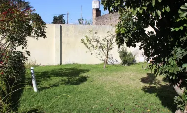 CASA EN WILLIAM MORRIS 2 DORMITORIOS