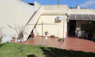 CASA EN WILLIAM MORRIS 2 DORMITORIOS