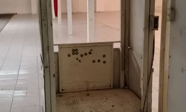 Bodega en renta en Zona segura y de alta actividad comercial