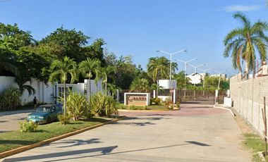 CASA EN CONDOMINIO CERCA DE PLAYA DIAMANTE ACAPULCO