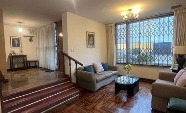 🏡 Amplia Y Elegante Casa En Venta – Ideal Para Familias Que Buscan Comodidad Y Estilo 🏡