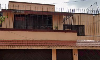 CASA EN VENTA EN JARDIN BALBUENA A 10 MIN DEL AEROPUERTO INTERNACIONAL BENITO JUAREZ