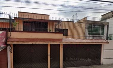 CASA EN VENTA EN JARDIN BALBUENA A 10 MIN DEL AEROPUERTO INTERNACIONAL BENITO JUAREZ