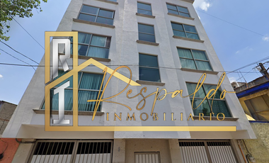 EDIFICIO HABITACIONAL CON 8 DEPARTAMENTOS A LA VENTA, EN TLALNEPANTLA, EDOMEX