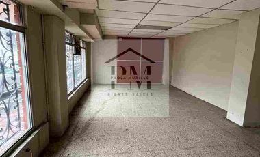 Casa Rentera en Venta, Urdesa Central en Norte de Guayaquil, Avenida principal y comercial.