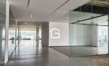 Local Comercial en Alquiler en Plaza Noah, Machala