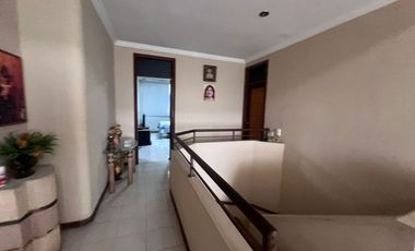 VENTA CASA EN PLAZA REAL VÍA SAMBORONDON