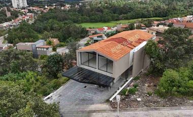 Casa En Venta En Club de Golf Altozano