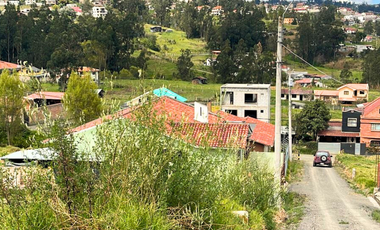 En venta amplio terreno con 421.97 m2 Sector “El Despacho” | El Valle  | Cuenca