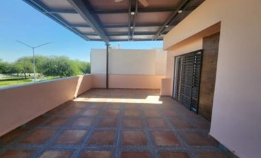 CASA DE 2 PLANTAS EN QUINTA COLONIAL, APODACA, NUEVO LEÓN