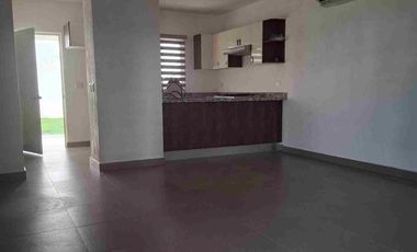 Renta Casa Sin Muebles en Vilanova Residencial