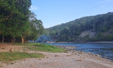 Finca de 77000 M2 Incluye Equipamiento, 2 casas, 1 galpon , 1 Tambo - Servicios instalados