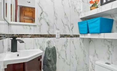 Vive el lujo frente al canal Casa en venta en Marina Vallarta.