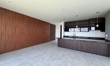 CASA EN VENTA EN LOMAS DEL MOLINO