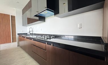 CASA EN VENTA EN LOMAS DEL MOLINO