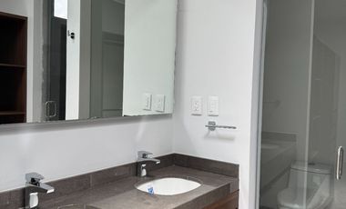 CASA EN VENTA EN LOMAS DEL MOLINO