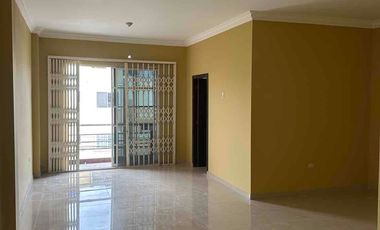 En alquiler departamento de 3 habitaciones como nuevo