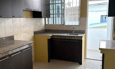 En alquiler departamento de 3 habitaciones como nuevo