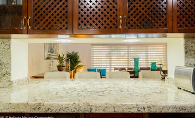 Villa Colonial de Lujo en venta en Isla Iguana – Frente al Canal de Marina Vallarta