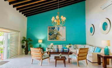 Villa Colonial de Lujo en venta en Isla Iguana – Frente al Canal de Marina Vallarta