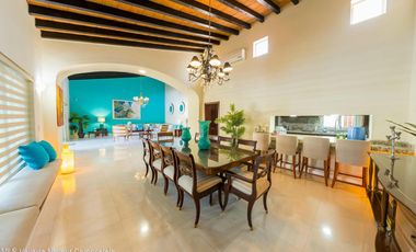 Villa Colonial de Lujo en venta en Isla Iguana – Frente al Canal de Marina Vallarta