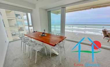 Depto de playa con Terraza, Vista Frontal al Mar y 3 recámaras. Ocean Front 705