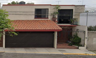 SE VENDE CASA EN RINCON ARBOLEDAS PUEBLA