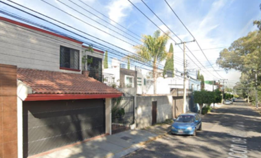 SE VENDE CASA EN RINCON ARBOLEDAS PUEBLA
