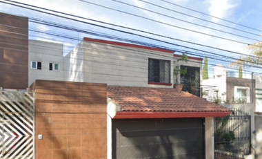 SE VENDE CASA EN RINCON ARBOLEDAS PUEBLA