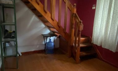 Vendo cómoda casa  de 2 pisos en La Cisterna, 5 dormitorios 2 baños, $ 182.000.000