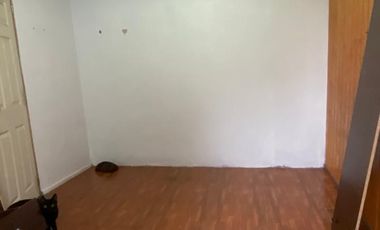 Vendo cómoda casa  de 2 pisos en La Cisterna, 5 dormitorios 2 baños, $ 182.000.000