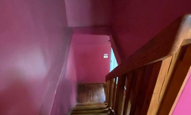 Vendo cómoda casa  de 2 pisos en La Cisterna, 5 dormitorios 2 baños, $ 182.000.000