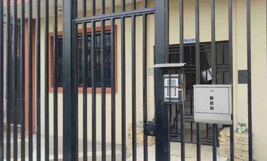 Ciudadela Guayaquil  Alquiler departamento amoblado 2 dormitorios sin garaje