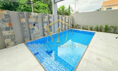 5 Bedrooms Modern House with Swimming Pool near Clark