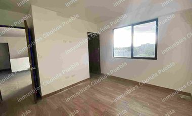 Penthouse nuevo en venta, 2 niveles, con roof top privado, a 5 minutos de UDLAP, Explanada Puebla y zona arqueológica de Cholula.