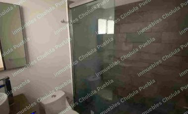 Penthouse nuevo en venta, 2 niveles, con roof top privado, a 5 minutos de UDLAP, Explanada Puebla y zona arqueológica de Cholula.