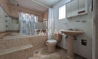 Casa en venta en Fraccionamiento las Fincas en Jiutepec Morelos