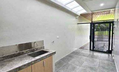 4-Bedroom, 6-Bathroom Fully Furnished House with Dipping Pool for Rent – Cuayan, Angeles City, Pampanga