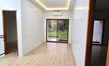 4-Bedroom, 6-Bathroom Fully Furnished House with Dipping Pool for Rent – Cuayan, Angeles City, Pampanga