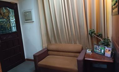 READY TO USE OFFICE CONDO UNIT AT EDSA SHAW BLVD MANDALUYONG