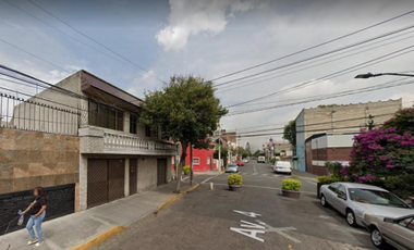 SE VEDE EN CASA EN VENUSTIANO CARRANZA