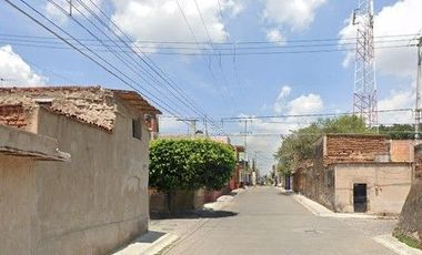 CASA EN VENTA EN IXTLAHUACAN DEL RÍO, JALISCO