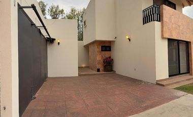 CASA EN VENTA, SAN LUIS POTOSI, LA FLORIDA, SEMINUEVA, ELEGANCIA Y CONFORT