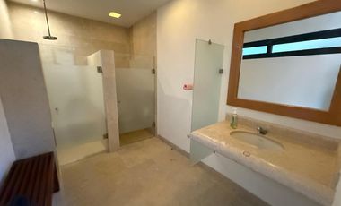 CASA EN VENTA, SAN LUIS POTOSI, LA FLORIDA, SEMINUEVA, ELEGANCIA Y CONFORT