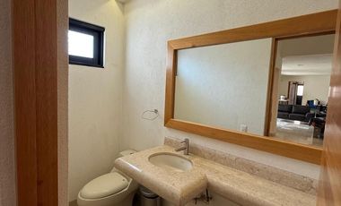 CASA EN VENTA, SAN LUIS POTOSI, LA FLORIDA, SEMINUEVA, ELEGANCIA Y CONFORT