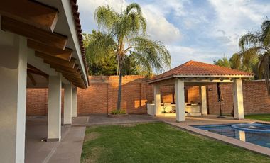 CASA EN VENTA, SAN LUIS POTOSI, LA FLORIDA, SEMINUEVA, ELEGANCIA Y CONFORT