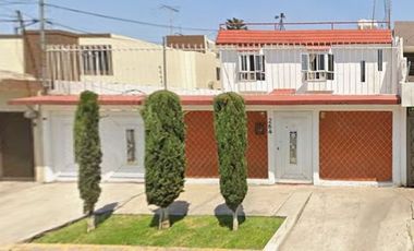 VENTA DE CASA EN LOMAS ESTRELLA IZTAPALAPA A 5 MINUTOS DE PARQUE LAS ANTENAS